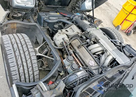 1985 Chevrolet Corvette из США, поврежденный, VIN 1G1YY0783F5116529